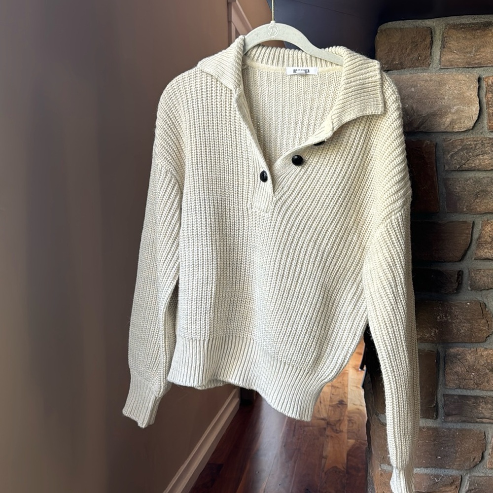BB Dakota collared sweater.  Size Small